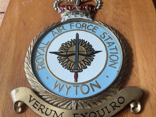 Vintage hand painted royal air - vintage,