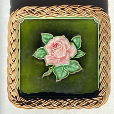 Vintage Victorian Tile Wicker