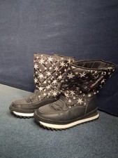 Snow Boots - Adult Size 7