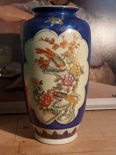 Large japanese satsuma vase - large,