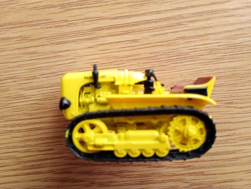 Hatchette yellow lamborghini - yellow,