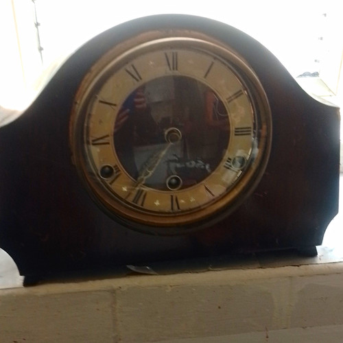 Black wooden mantel clock - black,
