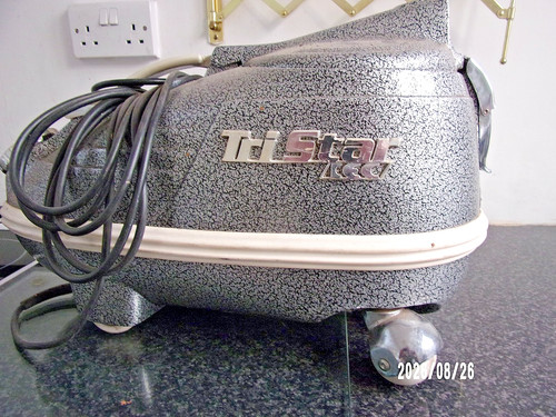 Tristar vacuum cleaner - ,