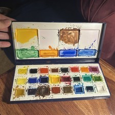 Winsor & Newton 24 Half Pan