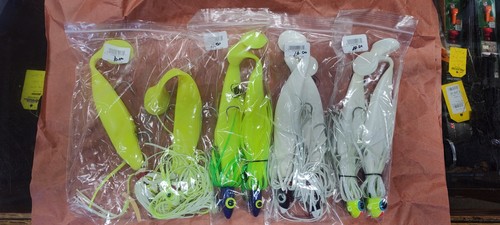 Tandem rubber skirt parachute