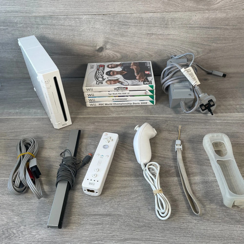 Nintendo wii bundle - wii, white
