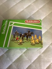 Subbuteo LW Item - Stadium Services 61214 Complete. Figures in Sealed Pack Boxed