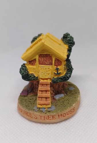 Miniature cottage ornament - ,