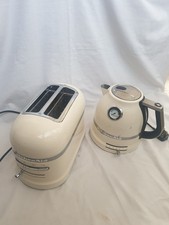 kitchen aid kettle and toaster 