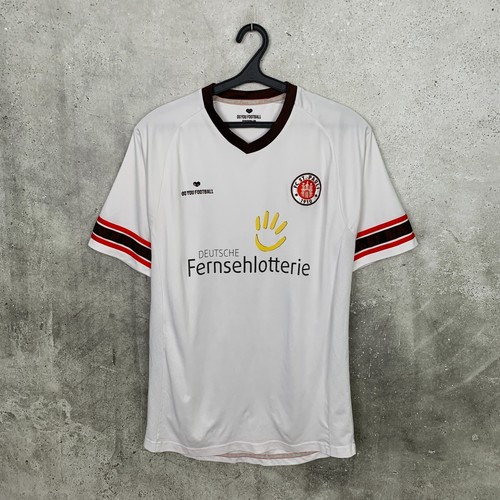 Pauli 2012 2013 away - 2013,