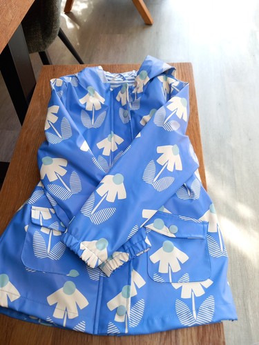 Scion blue daisy waterproof - scion,