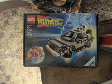 LEGO Ideas: The DeLorean Time Machine (21103)