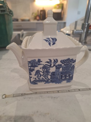 Vintage churchill tea pot with - vintage,