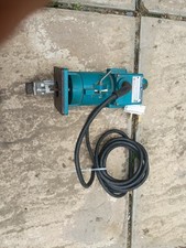 Makita 3700B 240V trimmer/palm router