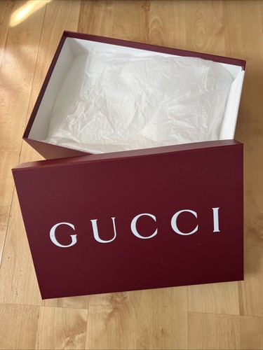 Gucci empty shoe - gucci,