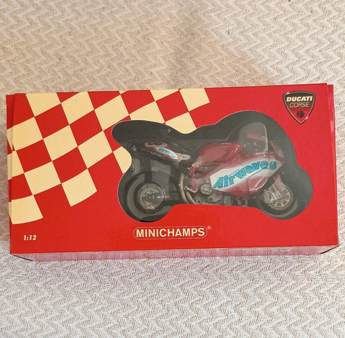 Minichamps ducati 999f04 - ducati,