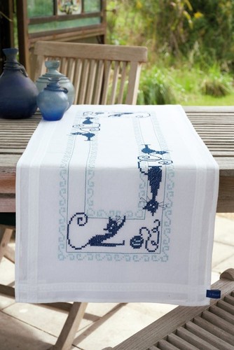 Vervaco embroidery kit table - vervaco,