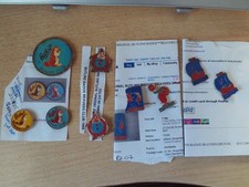 9 x Vintage Butlins BEAVER Club Badges 1 large & 8 small with working clasps 