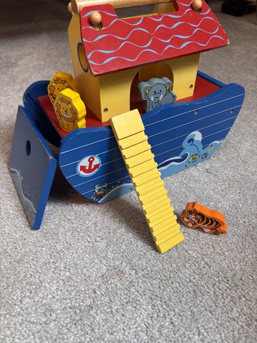 Noah ark wooden - noah's,
