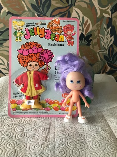 Vintage lanard doll like - vintage,