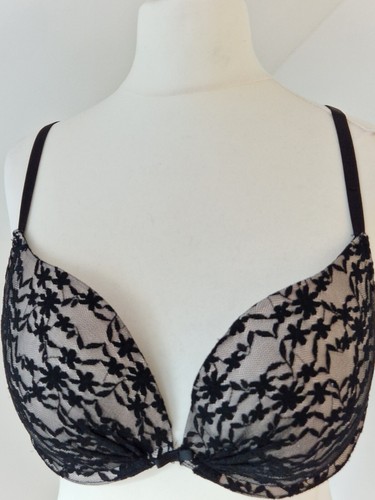 34a secret possessions - possessions, black