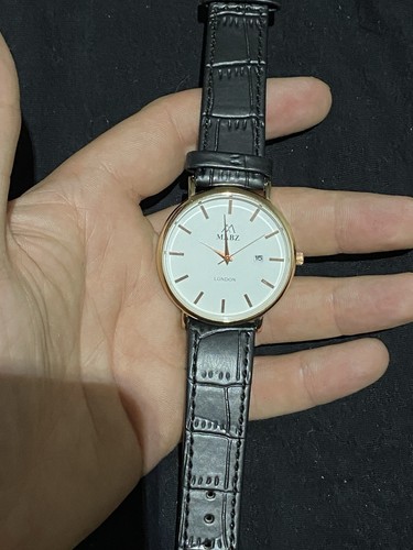 Men watch excellent - in,
