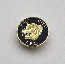 RARE HULL CITY SMALL ROUND VINTAGE PIN BADGE