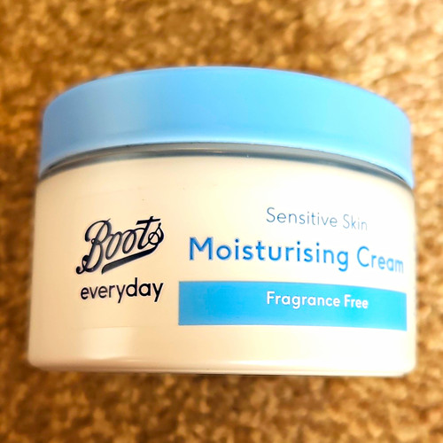 Boots everyday sensitive skin - everyday,
