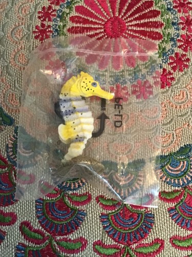 New 2013 schleich yellow - schleich,