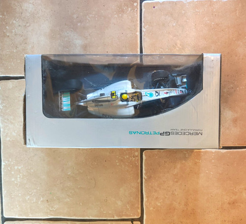 Minichamps mercedes gp - minichamps,