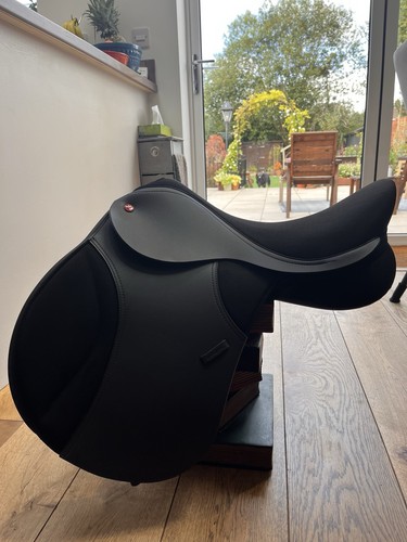 Fabulous condition 17inch - fabulous, condition,