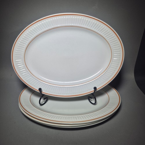 Wedgwood insignia oval - 4x,