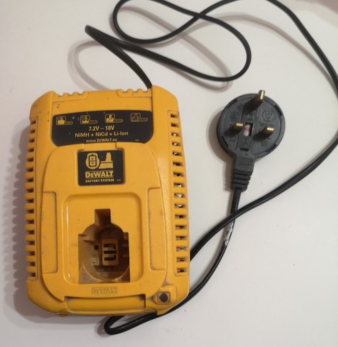 Dewalt de9135 battery charger - dewalt,