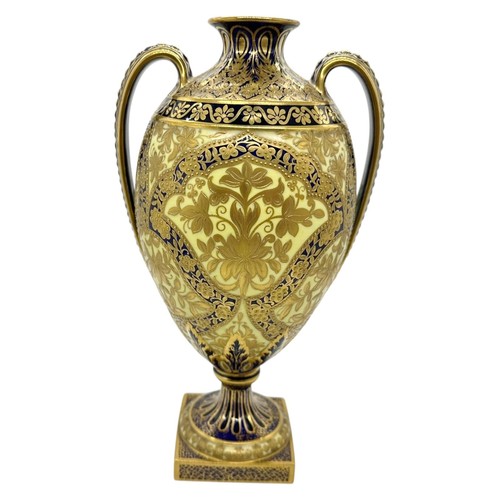 Royal crown derby gilded - ***,