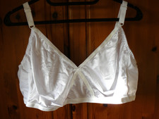 Vintage White 'Shapely