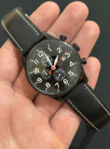 Mercedes benz pilot aviator - pilot,