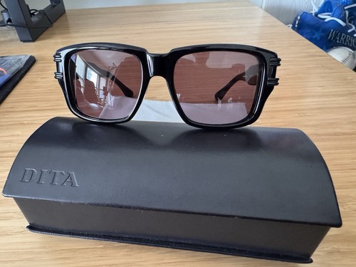 Dita grandmaster two - two, on