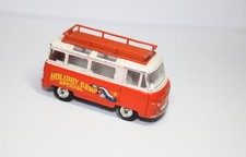 Corgi 508 Commer Bus Holiday