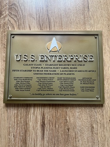 Star trek uss - enterprise, d