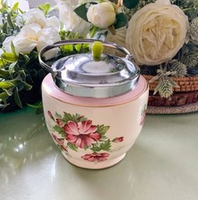 Crown Clarence Ceramic Biscuit