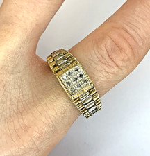 9 ct Gold Diamond Square