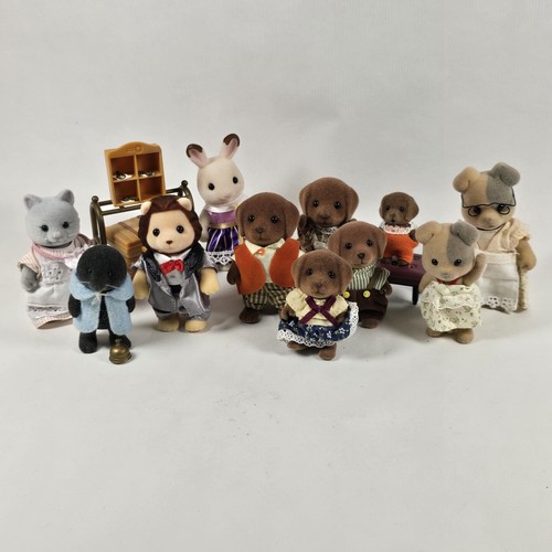 Sylvanian families bundle - sylvanian,