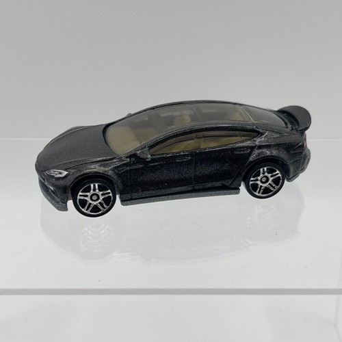 Hot wheels tesla model - tesla, s