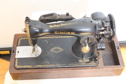 Antique singer model - model, 15