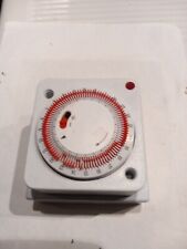 Axiom Mains 16 Amp 24 Hour Mechanical box mounting Immersion timer 