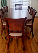 LILLE 6-8 SEATER TWIN PEDESTAL