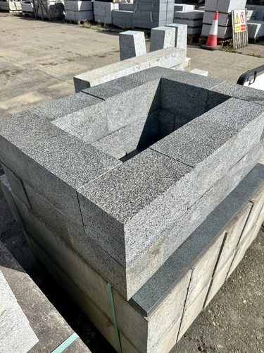 Sale granite blocks setts - ,