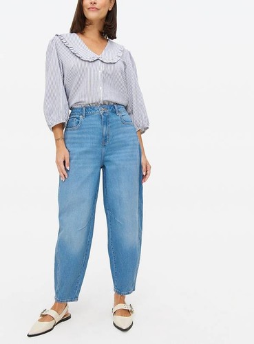 Bnwt mid denim barrel - bnwt:,