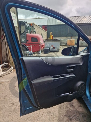 Toyota yaris mk3 - yaris, window