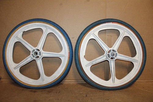 Skyway front rear - rear, white